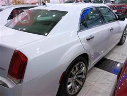 کرایسلەر 300